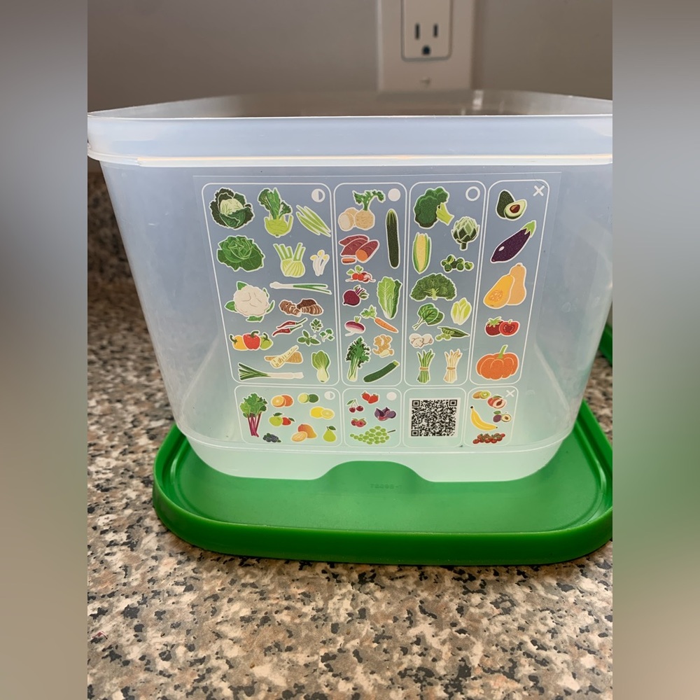Tupperware | FridgeSmart Medium & Medium Deep Containers - Picture 2 of 3